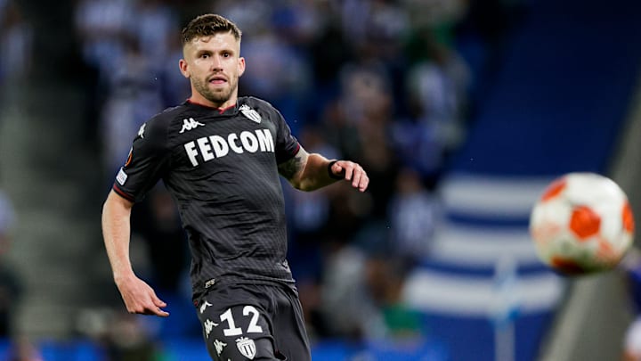 Caio Henrique tem passagem pela categoria de base da seleção brasileira, pelo Atlético de Madrid e hoje defende o Monaco