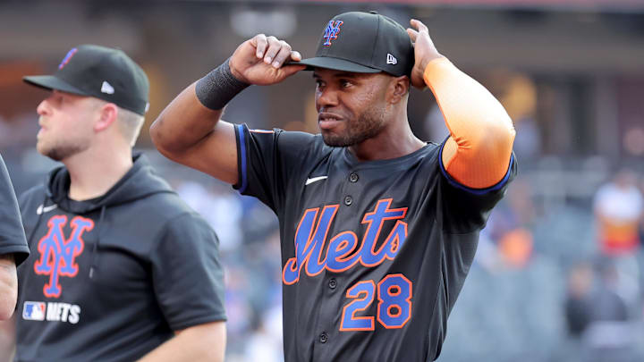 Aug 1, 2025; New York City, New York, USA; New York Mets center fielder Cedric Mullins (28) on the field before a game against the San Francisco Giants at Citi Field. Mandatory Credit: Brad Penner-Imagn Images