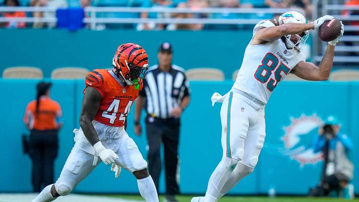 Miami Dolphins tight end Greg Dulcich (85) catches a pass along the sideline the fourth quarter of the NFL Week 5 game between the Miami Dolphins and the Cincinnati Bengals at Hard Rock Stadium in Miami Gardens, Florida, on Sunday, Oct. 11, 2026. Miami Dolphins tight end Greg Dulcich (85) catches a pass along the sideline the fourth quarter of the NFL Week 5 game between the Miami Dolphins and the Cincinnati Bengals at Hard Rock Stadium in Miami Gardens, Florida, on Sunday, Oct. 11, 2026.