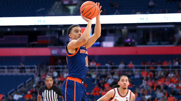 Brandon McCreesh shoots during Bucknell's 75–63 loss to Syracuse on Dec. 28, 2024.