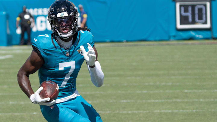 Jacksonville Jaguars wide receiver Brian Thomas Jr. (7) runs up field during a touchdown run during the first quarter in an NFL football game at EverBank Stadium, Sunday, Oct. 12, 2025, in Jacksonville, Fla. Jacksonville Jaguars wide receiver Brian Thomas Jr. (7) runs up field during a touchdown run during the first quarter in an NFL football game at EverBank Stadium, Sunday, Oct. 12, 2025, in Jacksonville, Fla.