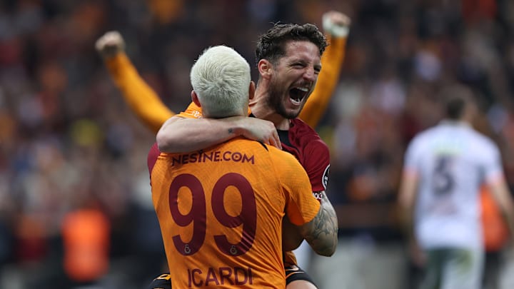 Galatasaray v Medipol Basaksehir - Turkish Super Lig