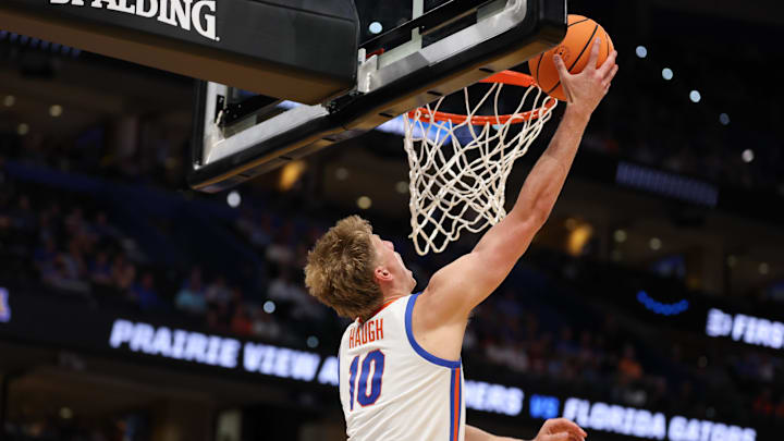 Mar 20, 2026; Tampa, FL, USA; Florida Gators forward Thomas Haugh (10) shoots the ball in the second half against the Prairie View A&M Panthers during a first round game of the men's 2026 NCAA Tournament at Benchmark International Arena. Mandatory Credit: Matt Pendleton-Imagn Images