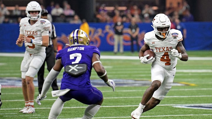 CJ Baxter Jr., Texas football