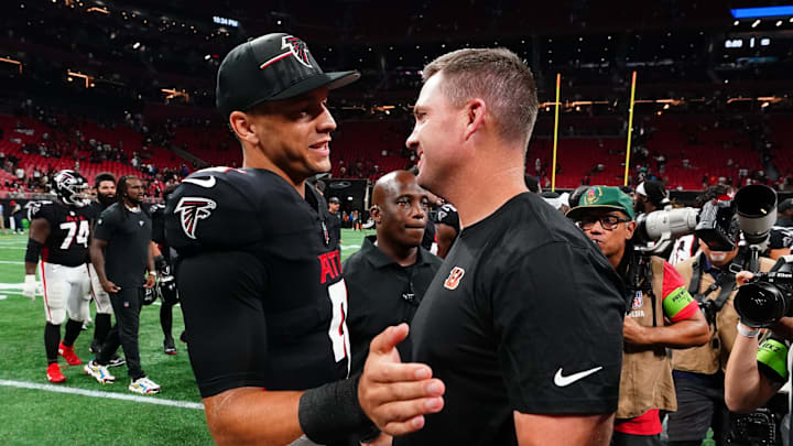 Aug 18, 2023; Atlanta, Georgia, USA; Atlanta Falcons quarterback Desmond Ridder (9) greets