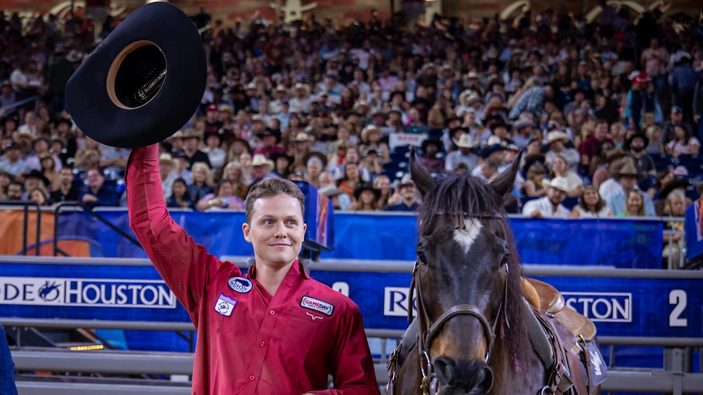 RODEOHOUSTON Results Trigger Major Shake-Up in Steer Wrestling World Standings