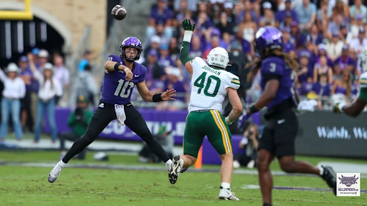 Josh Hoover throwing a pass to WR Major Everhart Josh Hoover throwing a pass to WR Major Everhart