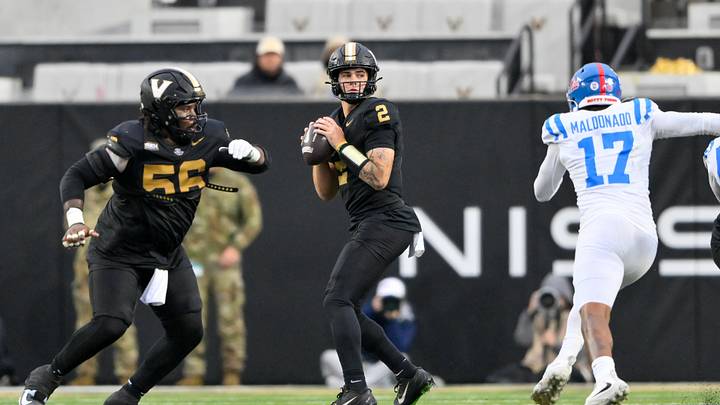 Oct 10, 2026; Nashville, Tennessee, USA; Vanderbilt Commodores quarterback Jared Curtis (2) stands in the pocket during the second half at FirstBank Stadium. Mandatory Credit: Steve Roberts-Imagn Images Oct 10, 2026; Nashville, Tennessee, USA; Vanderbilt Commodores quarterback Jared Curtis (2) stands in the pocket during the second half at FirstBank Stadium. Mandatory Credit: Steve Roberts-Imagn Images