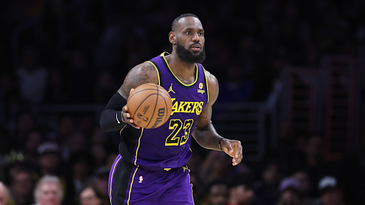 James viene de anotar 26 puntos ante Indiana