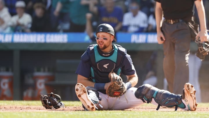 Seattle Mariners catcher Cal Raleigh (29) reacts after tagging out New York Yankees left fielder Jasson Dominguez (not pictured) for the final out of the second inning at T-Mobile Park in 2024. Seattle Mariners catcher Cal Raleigh (29) reacts after tagging out New York Yankees left fielder Jasson Dominguez (not pictured) for the final out of the second inning at T-Mobile Park in 2024.