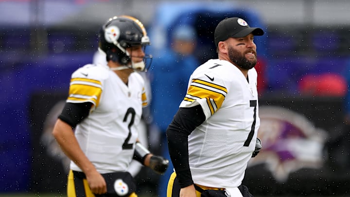 Pittsburgh Steelers v Baltimore Ravens