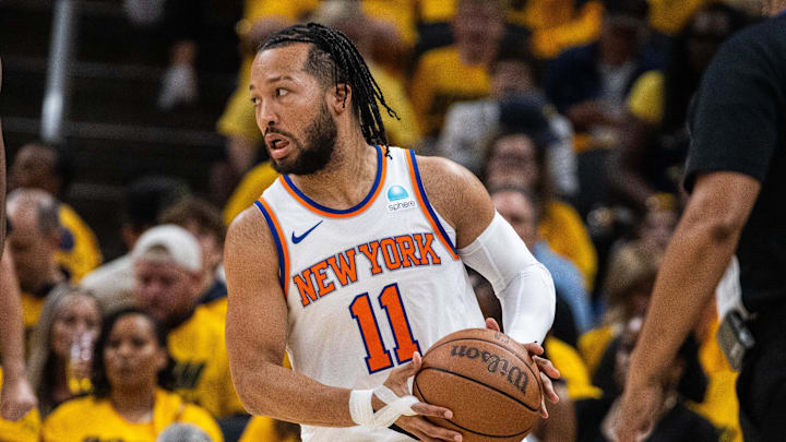 May 10, 2024; Indianapolis, Indiana, USA; New York Knicks guard Jalen Brunson (11) catches the ball