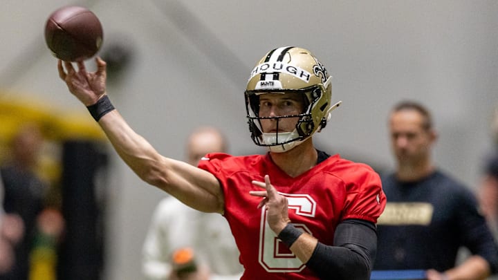 May 10, 2025; New Orleans, LA, USA; New Orleans Saints quarterback Tyler Shough (6) during rookie minicamp at Ochsner Sports Performance Center. Mandatory Credit: Stephen Lew-Imagn Images May 10, 2025; New Orleans, LA, USA; New Orleans Saints quarterback Tyler Shough (6) during rookie minicamp at Ochsner Sports Performance Center. Mandatory Credit: Stephen Lew-Imagn Images