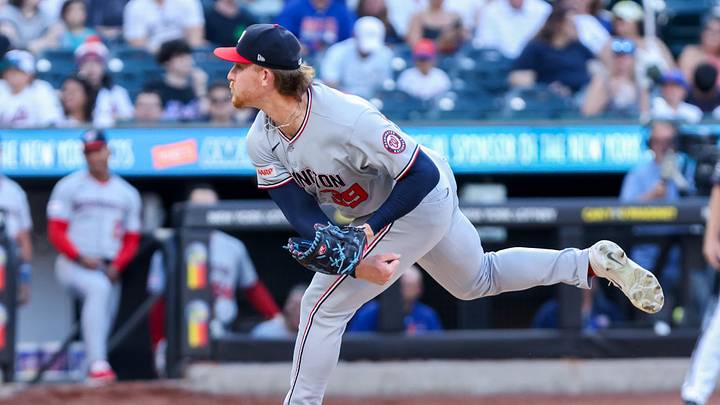 Aug 15, 2026; New York City, New York, USA; Washington Nationals pitcher Clayton Beeter (39) pitches against the New York Mets during the eighth inning at Citi Field. Mandatory Credit: Tom Horak-Imagn Images Aug 15, 2026; New York City, New York, USA; Washington Nationals pitcher Clayton Beeter (39) pitches against the New York Mets during the eighth inning at Citi Field. Mandatory Credit: Tom Horak-Imagn Images