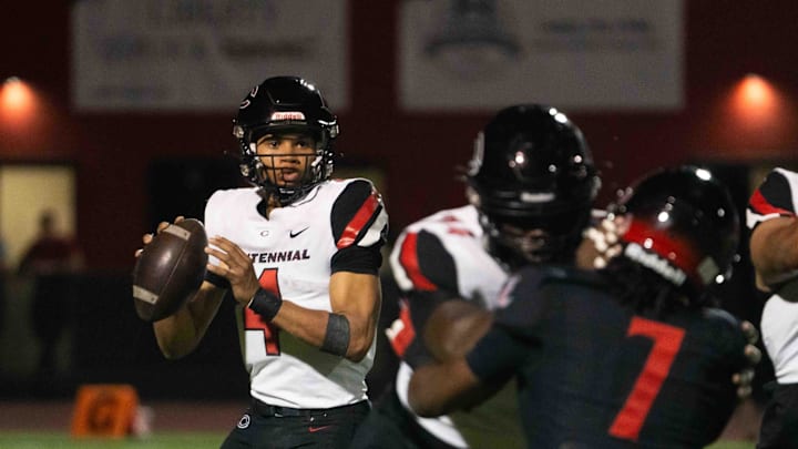 Centennial Huskies Quarterback Husan Longstreet (4) prepares to pass the ball at Liberty High School on Sept. 21, 2024, in Peoria.