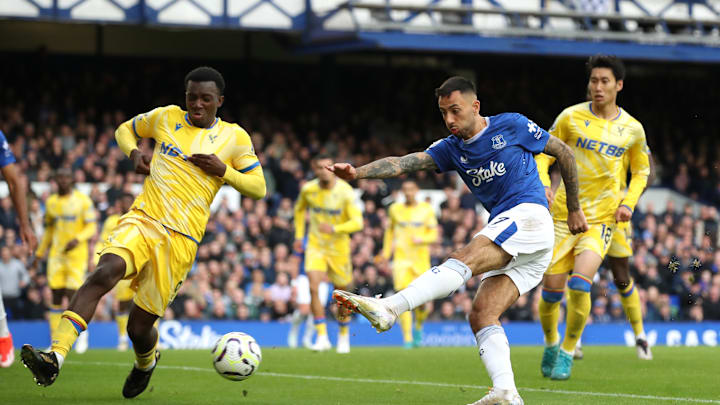 Everton FC v Crystal Palace FC - Premier League
