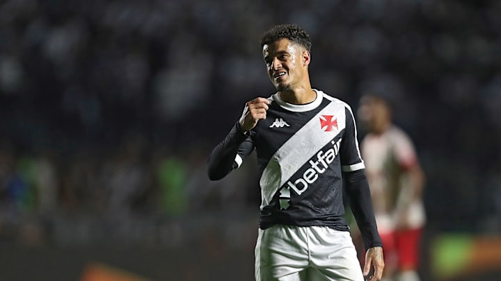 Coutinho está relacionado para o confronto entre Vasco e Fortaleza