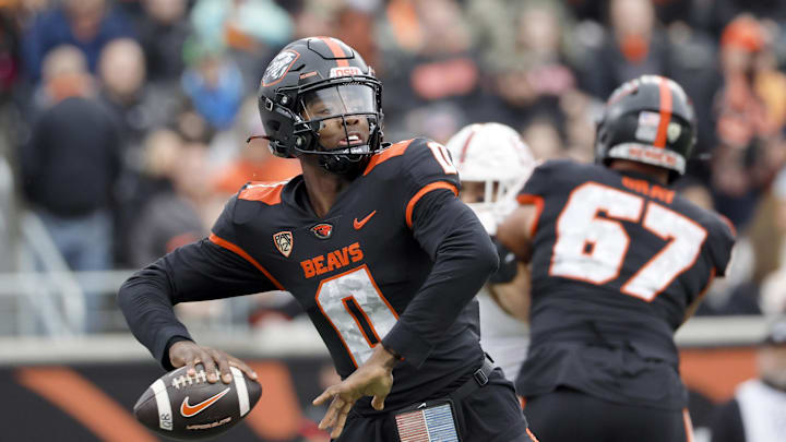 Nov 11, 2023; Corvallis, Oregon, USA; Oregon State Beavers quarterback Aidan Chiles (0) throws the