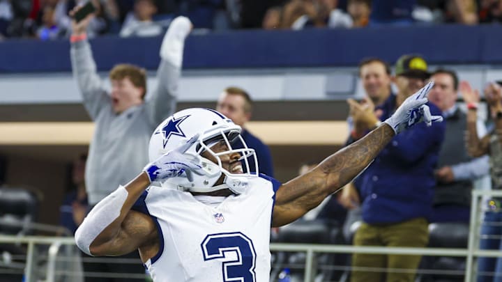 Cooks reacts after scoring a touchdown. 
