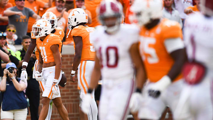 Tennessee wide receiver Jalin Hyatt (11) celebrates a touchdown with teammates during a game between Tennessee and Alabama in Neyland Stadium, on Saturday, Oct. 15, 2022.
Tennesseevsalabama1015 3871 Tennessee wide receiver Jalin Hyatt (11) celebrates a touchdown with teammates during a game between Tennessee and Alabama in Neyland Stadium, on Saturday, Oct. 15, 2022.
Tennesseevsalabama1015 3871