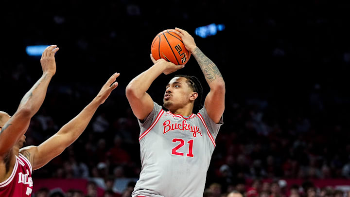 Ohio State Buckeyes forward Devin Royal (21) shoots the ball in the second half of the NCAA game at Value City Arena on Saturday, March 7, 2026 in Columbus, Ohio.
