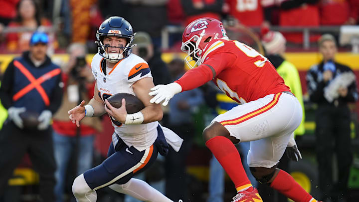 Denver Broncos quarterback Bo Nix is sacked by Kansas City Chiefs defensive end Felix Anudike-Uzomah. Mandatory Credit: Jay Biggerstaff-Imagn Images Denver Broncos quarterback Bo Nix is sacked by Kansas City Chiefs defensive end Felix Anudike-Uzomah. Mandatory Credit: Jay Biggerstaff-Imagn Images