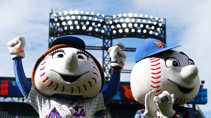 Sep 5, 2026; New York City, New York, USA;  Mrs. Met is honored before the game  at Citi Field between the New York Mets and the San Francisco Giants for being elected to the Mascot Hall of Fame. Mandatory Credit: Vincent Carchietta-Imagn Images