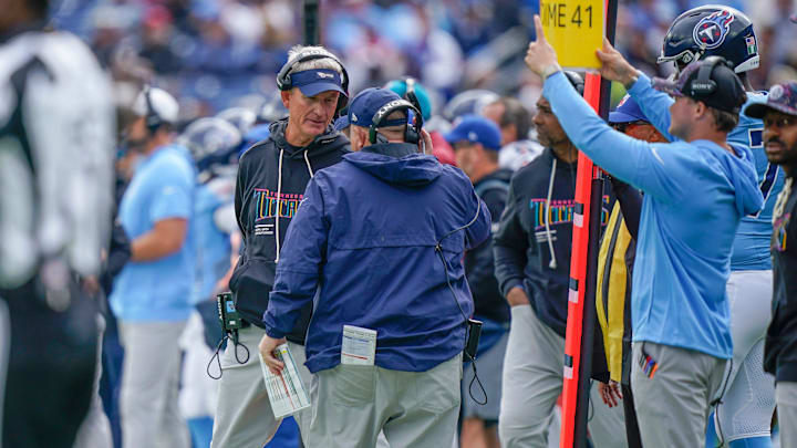 Tennessee Titans interim coach Mike McCoy works the sideline during the second quarter against the New England Patriots at Nissan Stadium in Nashville, Tenn., Sunday, Oct. 19, 2025. Tennessee Titans interim coach Mike McCoy works the sideline during the second quarter against the New England Patriots at Nissan Stadium in Nashville, Tenn., Sunday, Oct. 19, 2025.