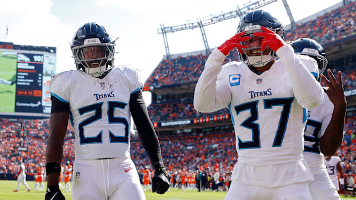 Tennessee Titans v Denver Broncos