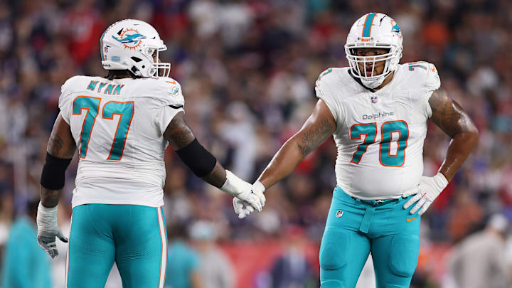 Miami Dolphins v New England Patriots
