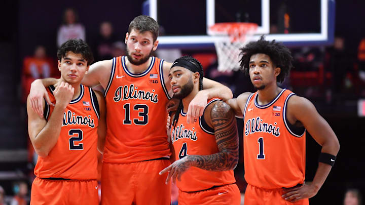 Illinois is a small underdog against UConn in college basketball action on Friday, Nov. 28.