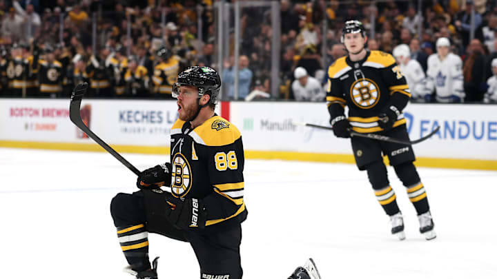 Toronto Maple Leafs v Boston Bruins