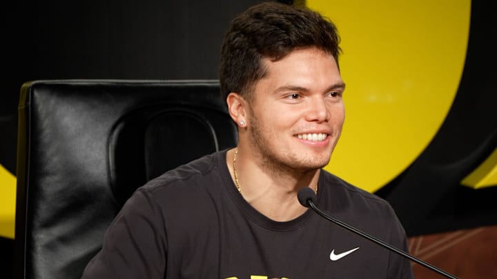 Oregon Quarterback Dillon Gabriel celebrates a birthday before the Rose Bowl.