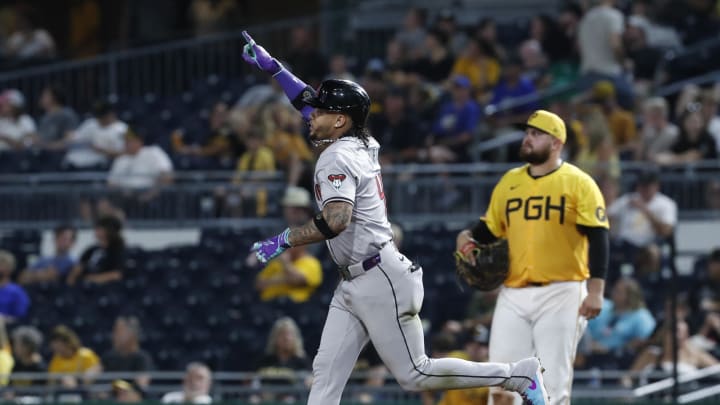 Aug 2, 2024; Pittsburgh, Pennsylvania, USA; Arizona Diamondbacks second baseman Ketel Marte (4) circles the bases with his second solo home run of the game against the Pittsburgh Pirates during the ninth inning at PNC Park. Arizona won 9-8. Mandatory Credit: Charles LeClaire-USA TODAY Sports Aug 2, 2024; Pittsburgh, Pennsylvania, USA; Arizona Diamondbacks second baseman Ketel Marte (4) circles the bases with his second solo home run of the game against the Pittsburgh Pirates during the ninth inning at PNC Park. Arizona won 9-8. Mandatory Credit: Charles LeClaire-USA TODAY Sports