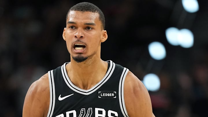Victor Wembanyama went right back to dominating as he returned to the court in Game 5 following his Game 4 ejection in Spurs vs. Timberwolves. Victor Wembanyama went right back to dominating as he returned to the court in Game 5 following his Game 4 ejection in Spurs vs. Timberwolves.
