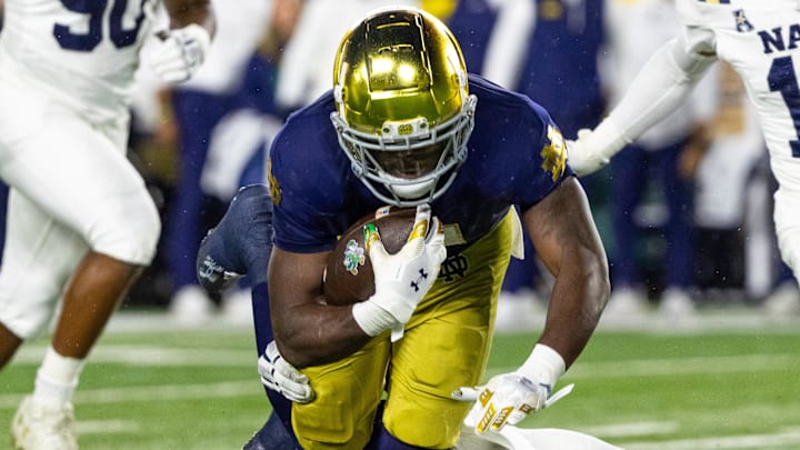 Nov 8, 2025; South Bend, Indiana, USA; Notre Dame Fighting Irish running back Jeremiyah Love (4) runs the ball. Nov 8, 2025; South Bend, Indiana, USA; Notre Dame Fighting Irish running back Jeremiyah Love (4) runs the ball.
