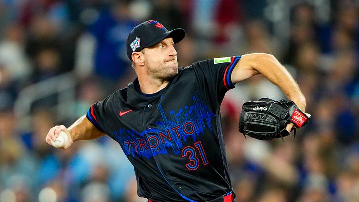 Apr 24, 2026; Toronto, Ontario, CAN; Toronto Blue Jays pitcher Max Scherzer (31) pitches against the Cleveland Guardians at Rogers Centre. Apr 24, 2026; Toronto, Ontario, CAN; Toronto Blue Jays pitcher Max Scherzer (31) pitches against the Cleveland Guardians at Rogers Centre.