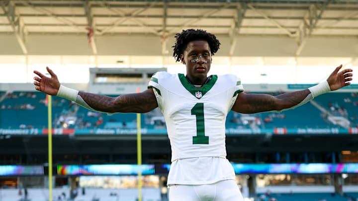 New York Jets v Miami Dolphins - NFL 2025