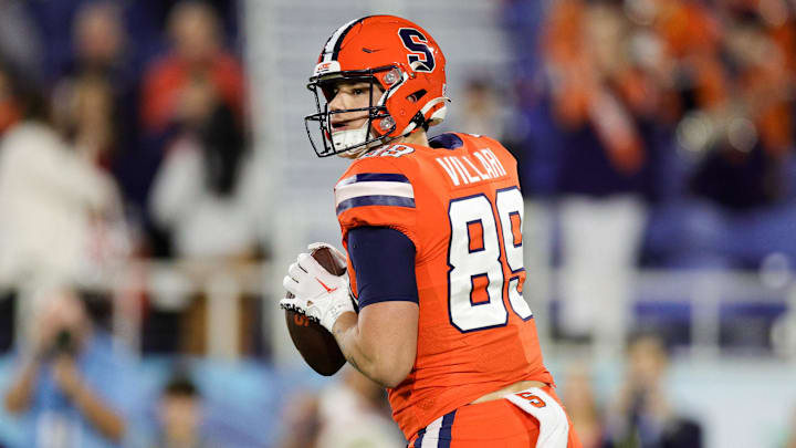 Syracuse Orange tight end Dan Villari (89)