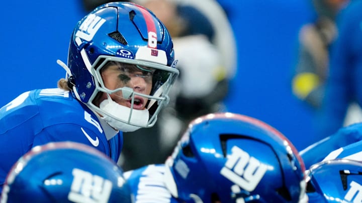 New York Giants quarterback Jaxson Dart (6) is shown in the fourth quarter, Sunday, January 4, 2026, in East Rutherford. The Giants beat the Cowboys, 34-17.