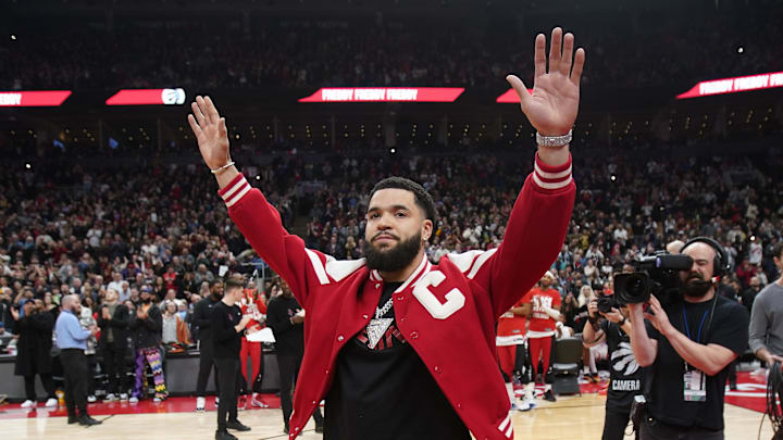Feb 9, 2024; Toronto, Ontario, CAN; Houston Rockets guard Fred VanVleet (5) is acknowledged during a break in the action against the Toronto Raptors during the first half at Scotiabank Arena. Mandatory Credit: John E. Sokolowski-Imagn Images Feb 9, 2024; Toronto, Ontario, CAN; Houston Rockets guard Fred VanVleet (5) is acknowledged during a break in the action against the Toronto Raptors during the first half at Scotiabank Arena. Mandatory Credit: John E. Sokolowski-Imagn Images