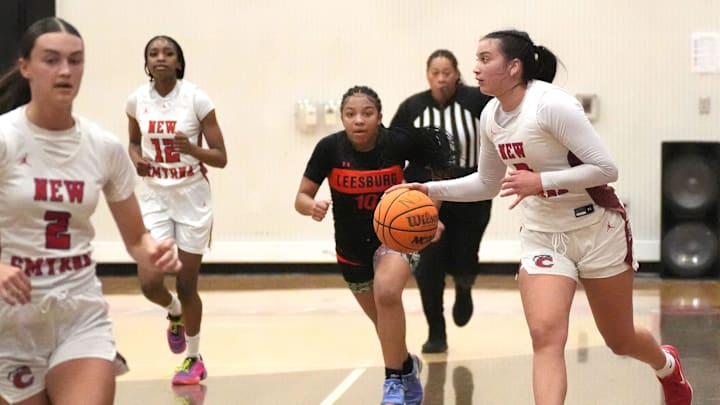 New Smyrna Beach's Olivia Olson (3) works down court against Leesburg, Friday, Feb. 21, 2025 during the Region 2-5A finals in New Smyrna Beach.