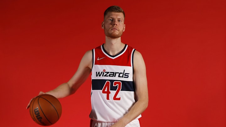 Dallas Mavericks, Davis Bertans