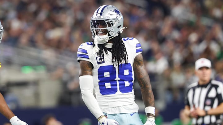 “Thank you for believing, my son,” — CeeDee Lambs’ mother broke down in tears, unexpectedly hinting at a never-before-revealed secret behind the Dallas Cowboys’ historic victory! – Media News 48
