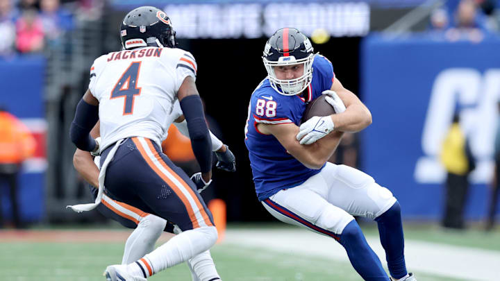 Oct 2, 2022; East Rutherford, New Jersey, USA; New York Giants tight end Tanner Hudson (88) runs