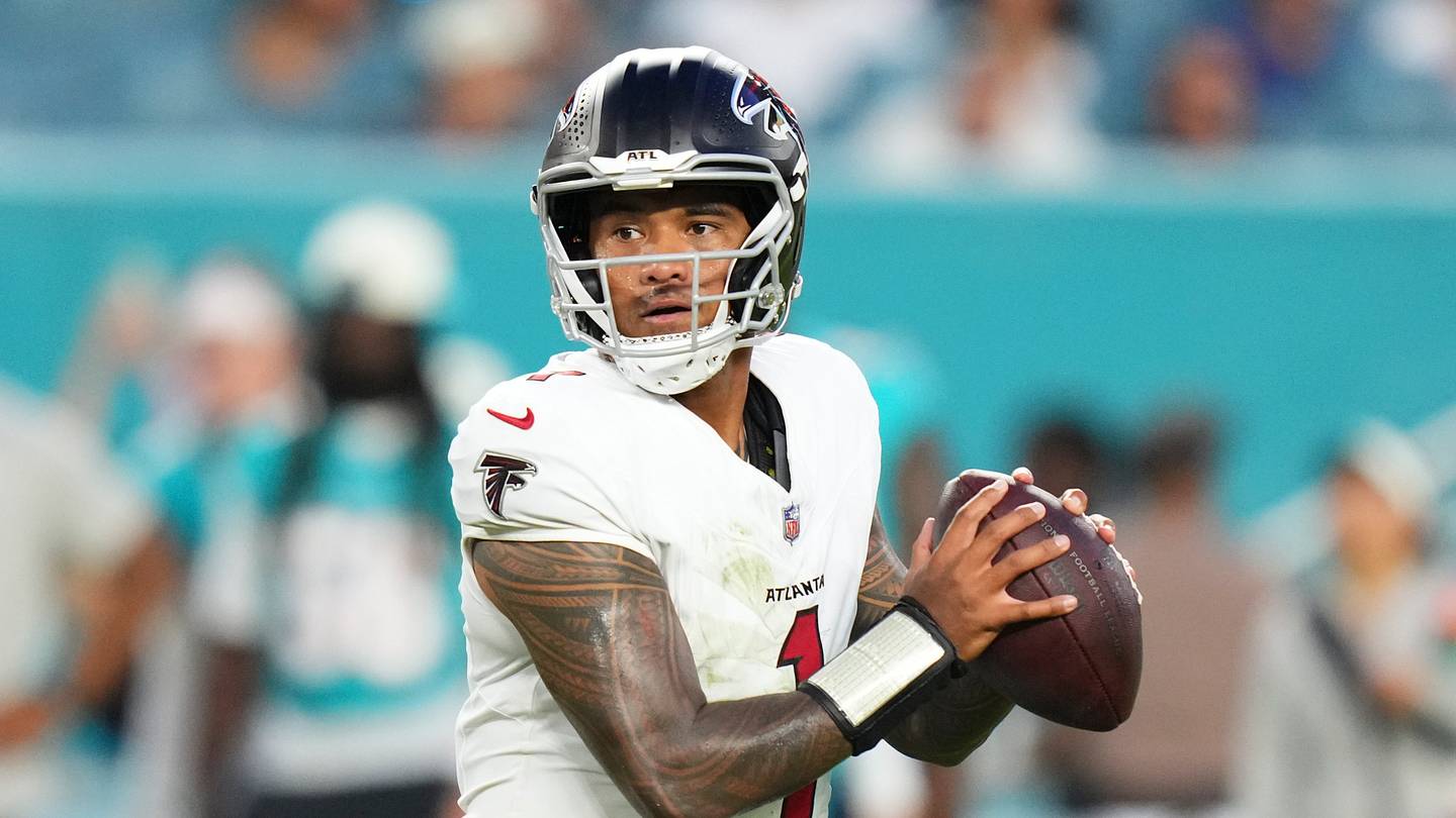 Stefanski Critiques Tua Tagovailoa's Performance vs. Dolphins as Roster Cuts Loom