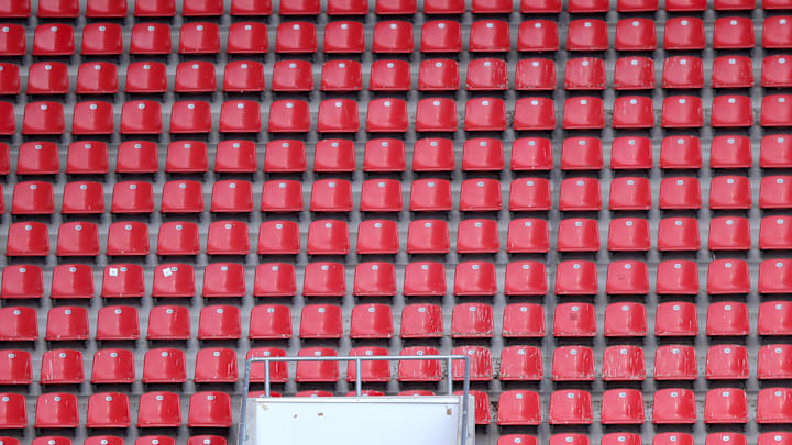 Es drohen wieder leere Ränge