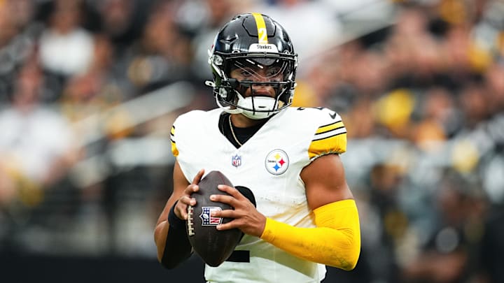 Pittsburgh Steelers v Las Vegas Raiders