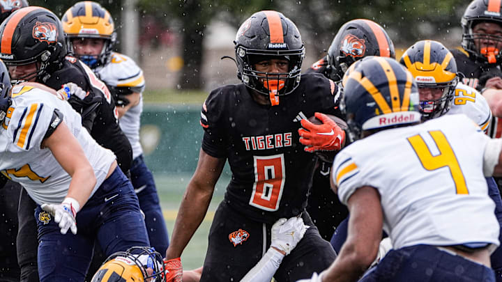 Belleville comes in at No. 12 in the latest Division 1 high school football computer rankings. Belleville comes in at No. 12 in the latest Division 1 high school football computer rankings.