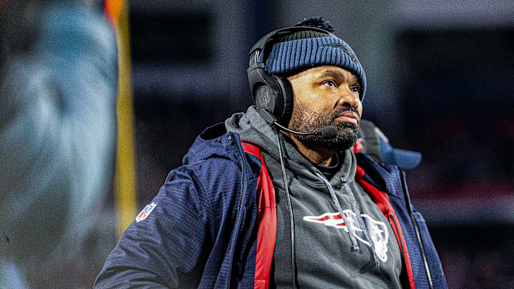 New England Patriots v Buffalo Bills